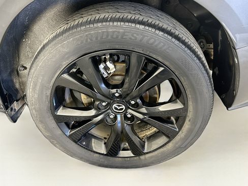 Used 2024 MAZDA CX-30 AWD 2.5 S w/ Preferred Package image 11