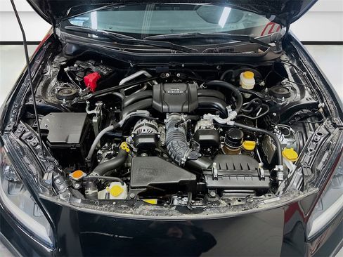 Used 2025 Toyota GR86 Premium image 28