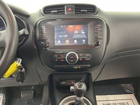 Used 2019 Kia Soul + image 23