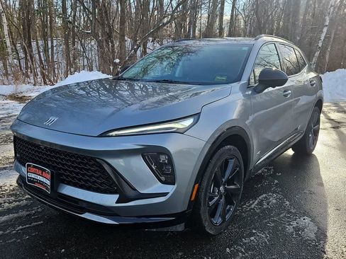 Certified 2025 Buick Envision Sport Touring image 1