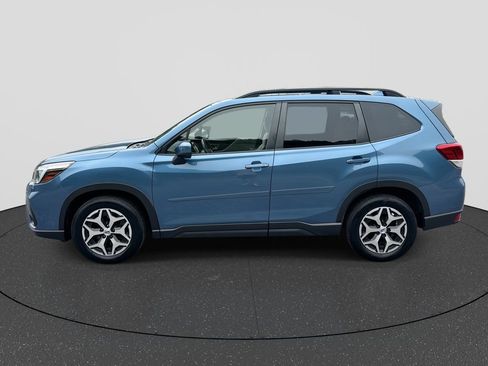 Used 2021 Subaru Forester Premium AWD/4WD image 5