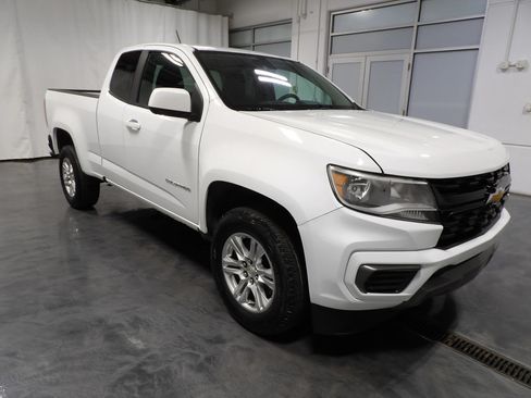 Used 2021 Chevrolet Colorado LT w/ Fleet Safety Package RWD image 2