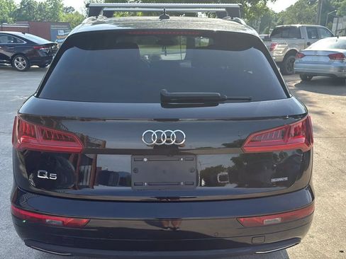 Used 2020 Audi Q5 2.0T Premium Plus w/ Premium Plus Package AWD/4WD image 6