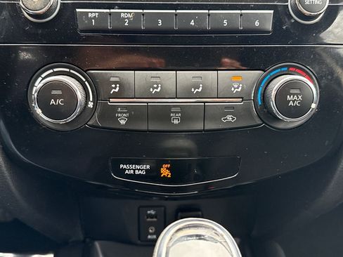 Used 2018 Nissan Rogue Sport S w/ S Appearance Package image 22