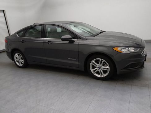 Used 2018 Ford Fusion S image 11