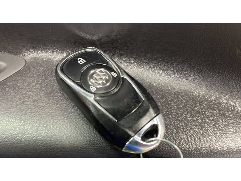 Used 2017 Buick Encore Preferred FWD image 19