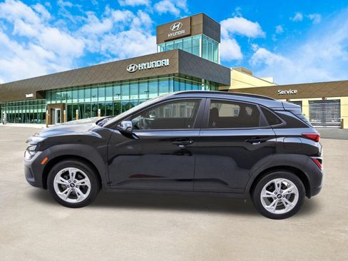 Used 2023 Hyundai Kona SEL w/ Cargo Package FWD image 9