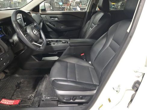 Used 2023 Nissan Rogue SV w/ SV Premium Package AWD/4WD image 14