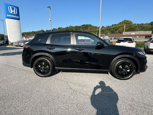 New 2026 Honda HR-V Sport image 3