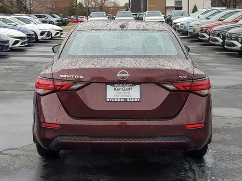 Used 2024 Nissan Sentra SV image 4
