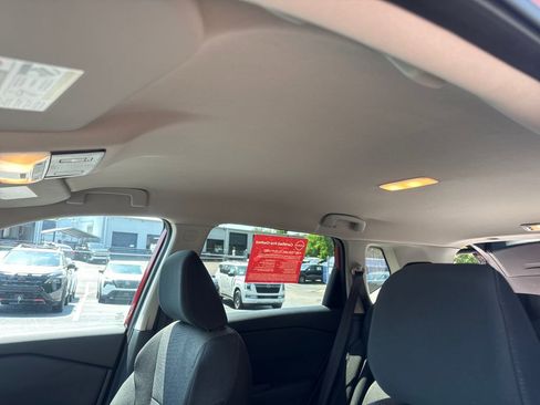 Used 2025 Nissan Rogue SV FWD image 22