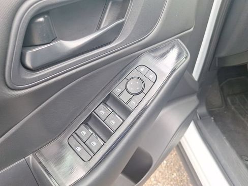 Certified 2025 Nissan Rogue S AWD/4WD image 12