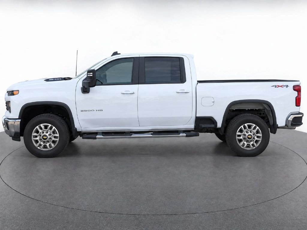 Used 2024 Chevrolet Silverado 2500 LT AWD/4WD image 6
