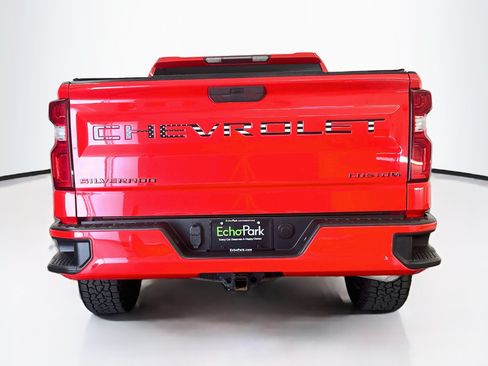 Used 2019 Chevrolet Silverado 1500 Custom w/ Custom Value Package AWD/4WD image 7