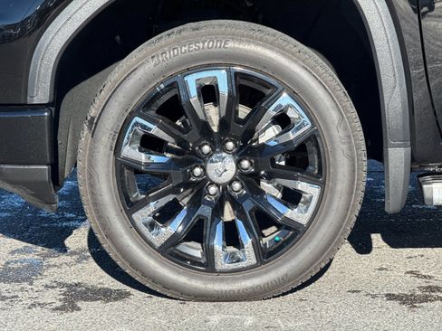 Used 2024 GMC Sierra 1500 Denali image 30