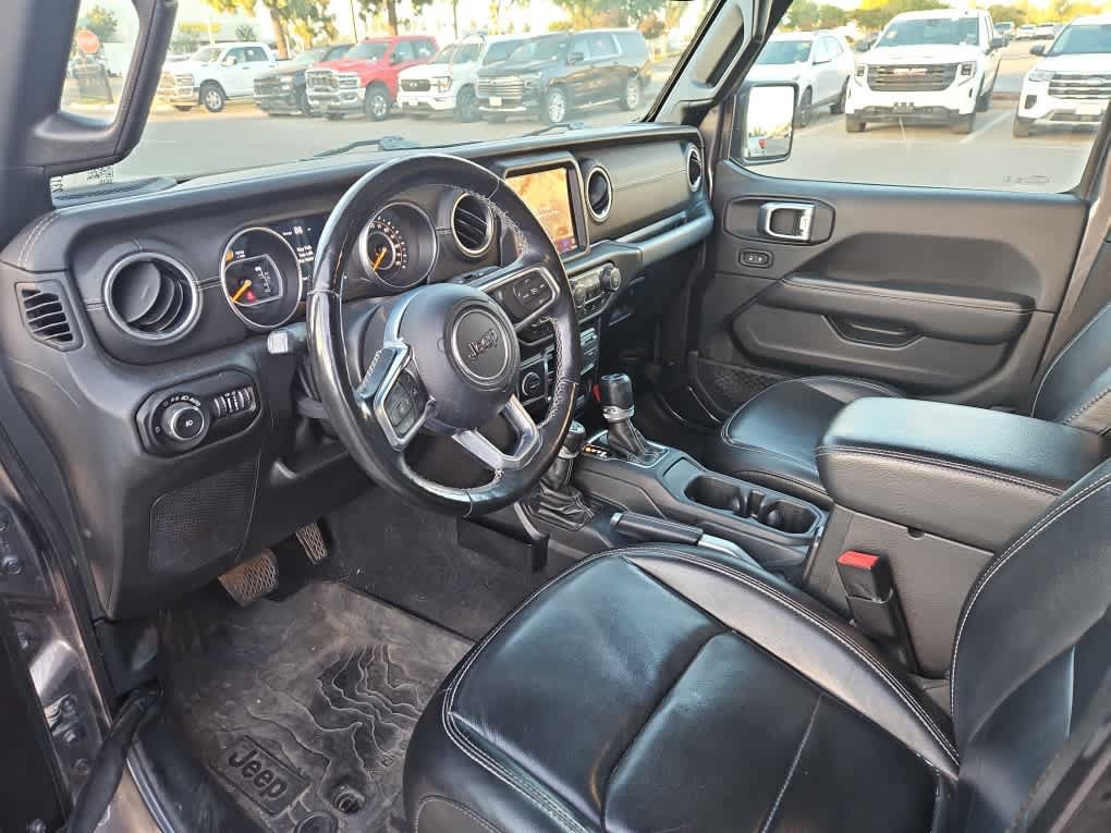 Used 2020 Jeep Wrangler Unlimited Sahara AWD/4WD image 14