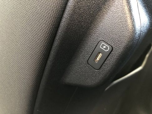 Certified 2024 Kia Niro LX image 42