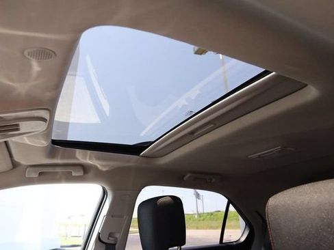 Used 2016 Chevrolet Equinox LT w/ Convenience Package FWD image 8