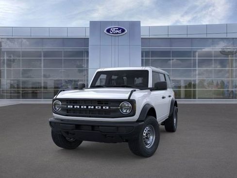 New 2025 Ford Bronco 4-Door image 2