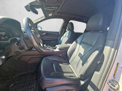Used 2019 Audi Q7 3.0T Prestige image 11