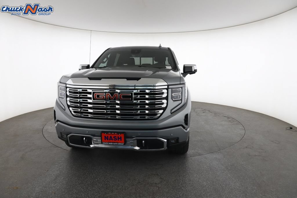 Used 2024 GMC Sierra 1500 Denali w/ Denali Reserve Package AWD/4WD image 4