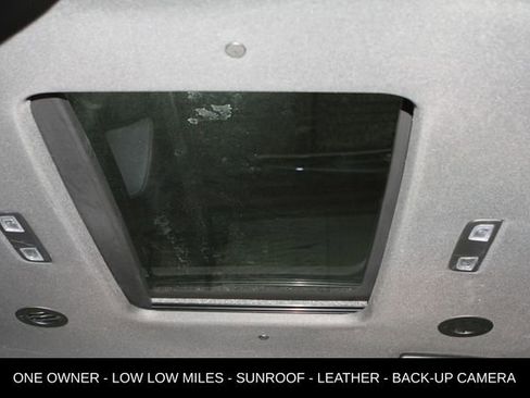 Used 2023 Buick Enclave Essence w/ Experience Buick Package AWD/4WD image 28