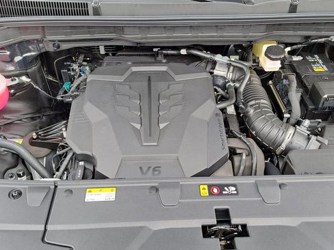 New 2026 Kia Carnival EX FWD image 15