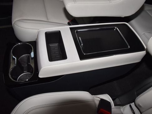 New 2026 Lincoln Aviator Reserve w/ Illumination Package AWD/4WD image 20