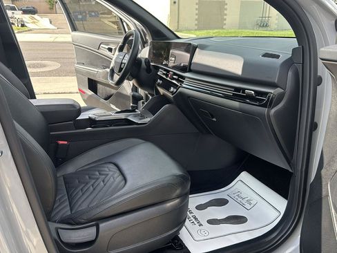 Used 2026 Kia Sportage X-Line w/ X-Line Premium Package AWD/4WD image 21