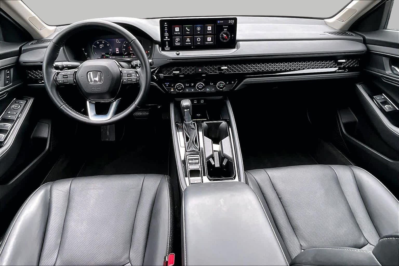 Used 2023 Honda Accord Touring image 16