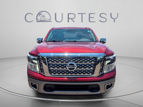 Used 2019 Nissan Titan Platinum Reserve RWD image 9