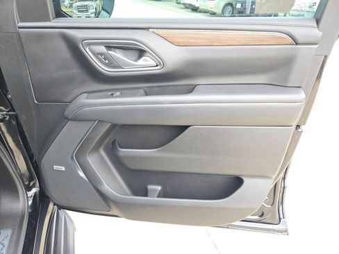 Used 2022 Chevrolet Tahoe High Country image 32