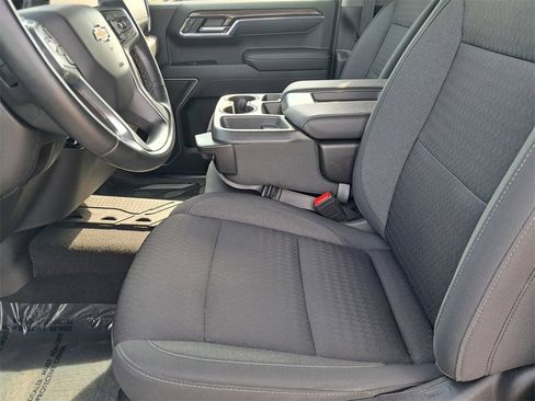 Used 2023 Chevrolet Silverado 1500 LT w/ Protection Package image 10