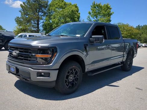 New 2025 Ford F150 XLT w/ Equipment Group 302A MID AWD/4WD image 8