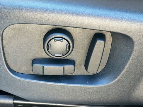 Used 2021 Land Rover Range Rover Sport HSE Silver Edition image 25