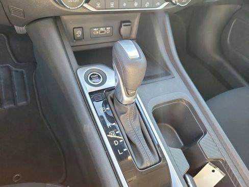 Used 2025 Nissan Sentra SV w/ All-Weather Package image 23