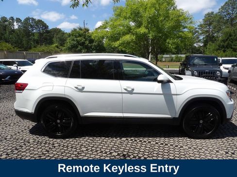 Used 2018 Volkswagen Atlas SEL Premium AWD/4WD image 4