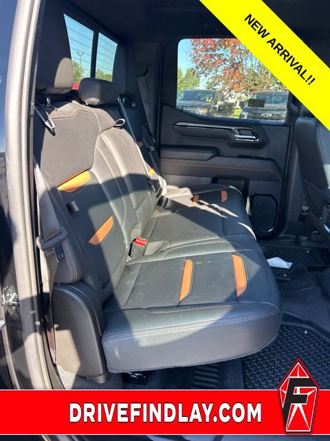 Used 2023 GMC Sierra 1500 AT4 w/ AT4 Premium Package AWD/4WD image 6