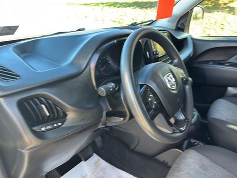 Used 2022 RAM ProMaster City Tradesman image 13