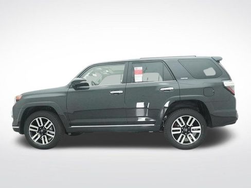 Used 2024 Toyota 4Runner Limited AWD/4WD image 23