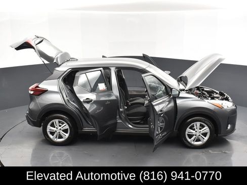 Used 2025 Nissan Kicks Play S image 31