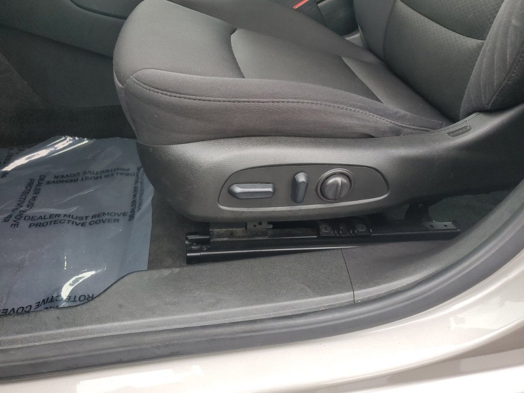 Used 2024 Chevrolet Malibu LT FWD image 36