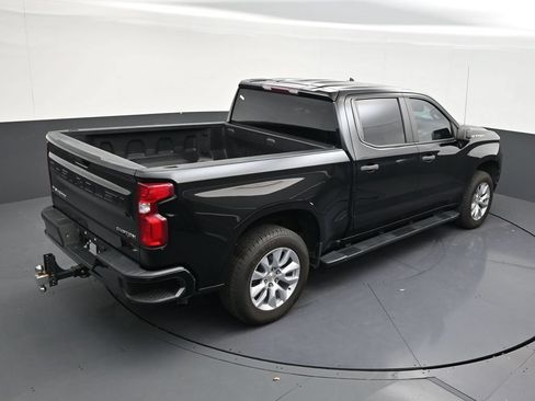 Used 2021 Chevrolet Silverado 1500 Custom RWD image 18