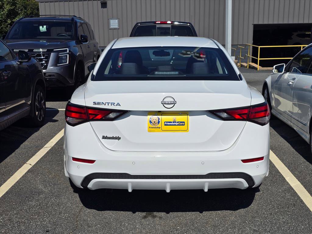 Used 2025 Nissan Sentra S FWD image 11