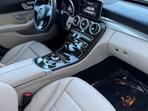 Certified 2017 Mercedes-Benz C 300 Sedan image 30