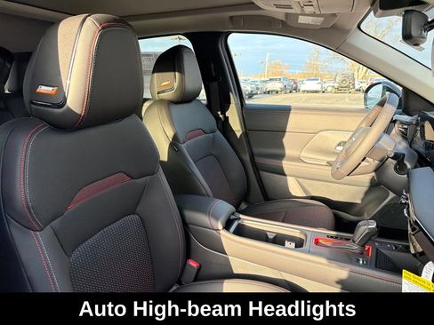 Used 2026 Nissan Kicks SR w/ SR Premium Package FWD image 38