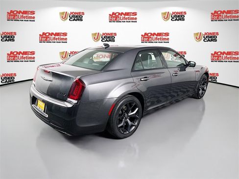 Used 2023 Chrysler 300 S image 19