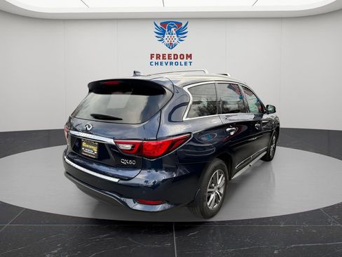 Used 2019 INFINITI QX60 Luxe w/ Essential Package image 6