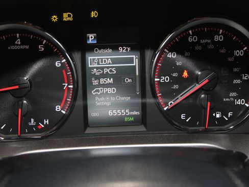Used 2017 Toyota RAV4 SE w/ Power Extra Value Package FWD image 12