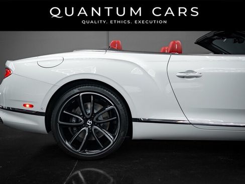 Used 2022 Bentley Continental GT AWD/4WD image 24
